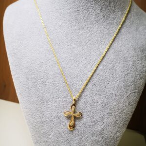 Corda con croce zirconata oro 18K