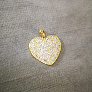 Cuore oro 18K con zirconi bianchi