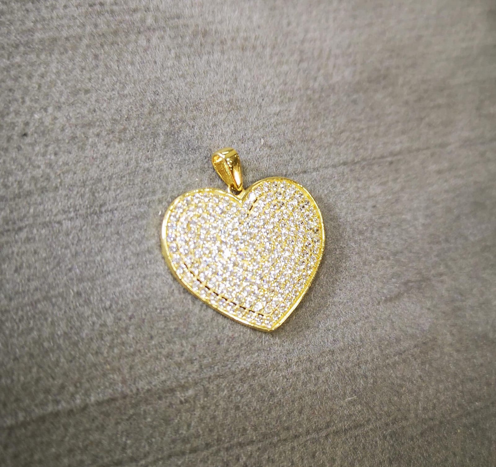 Orecchini A Cuore In Oro Giallo 9kt Con Zircone Cubico Turchese 5mm - Fatti A Mano UK In Confezione Regalo