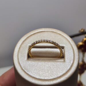 Anello Veretta in oro 18 K con Zirconi